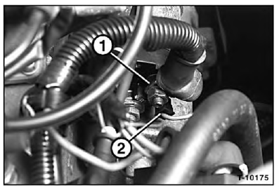 Motor aus-und einbauen